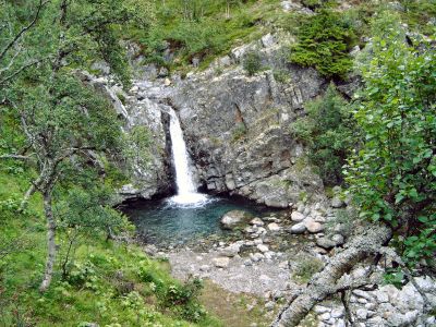 Waterfall along the path to Sata